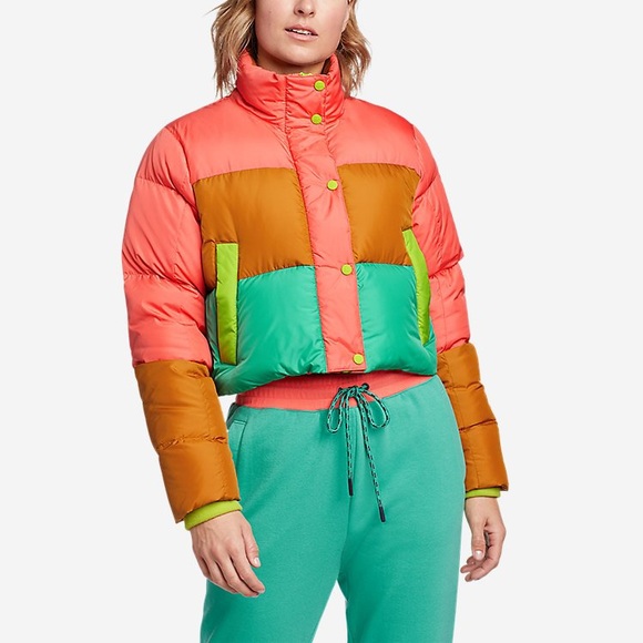 Eddie Bauer X Karla Cropped Puffer 
